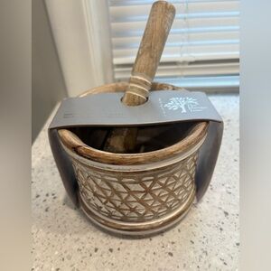 Mango Natural Wood Mortar and Pestle